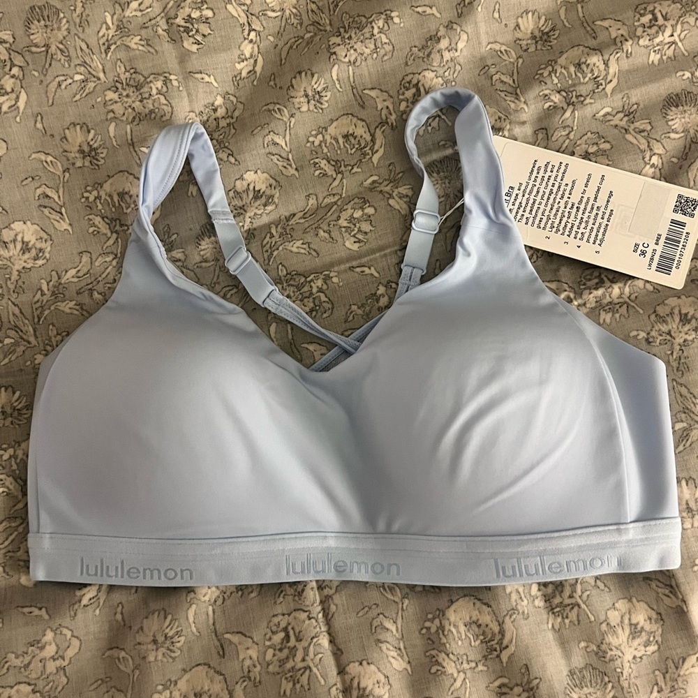 NEW LuluLemon Athletica UP FOR IT Breezy Medium Support workout yoga bra 36C - Picture 7 of 7